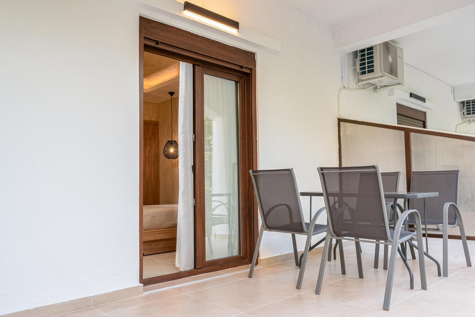 Odyssey Accommodation 페프코초리 외부 사진